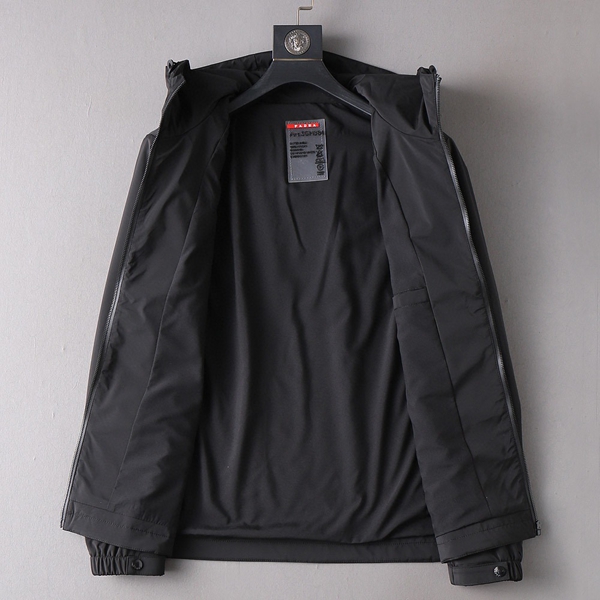 ブランドジャケット側面デザイン